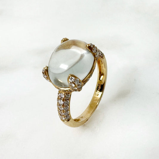 18K Yellow Gold Oval Green Amethyst Ring with Diamonds