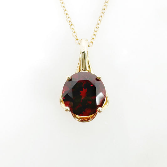 14k Yellow Gold Garnet Pendant