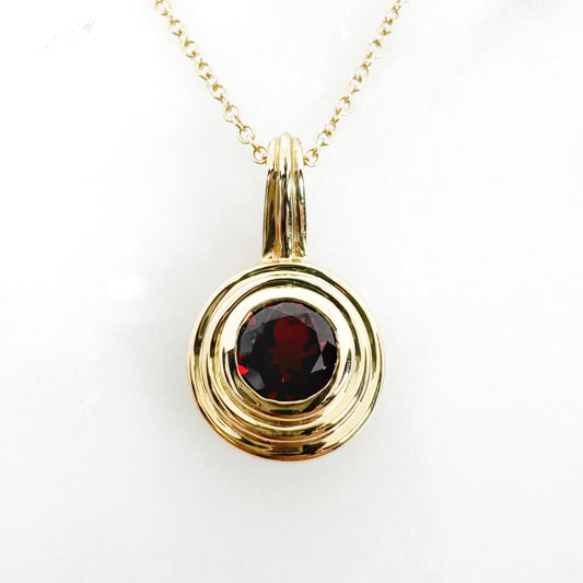 14k Yellow Gold Garnet Pendant