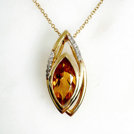 18K Yellow Gold Freeform Citrine Pendant with Diamonds