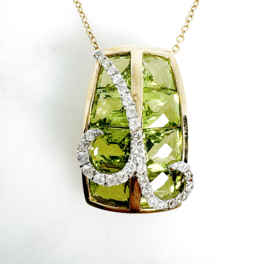 14K Yellow Gold Freeform Peridot Pendant with Diamonds