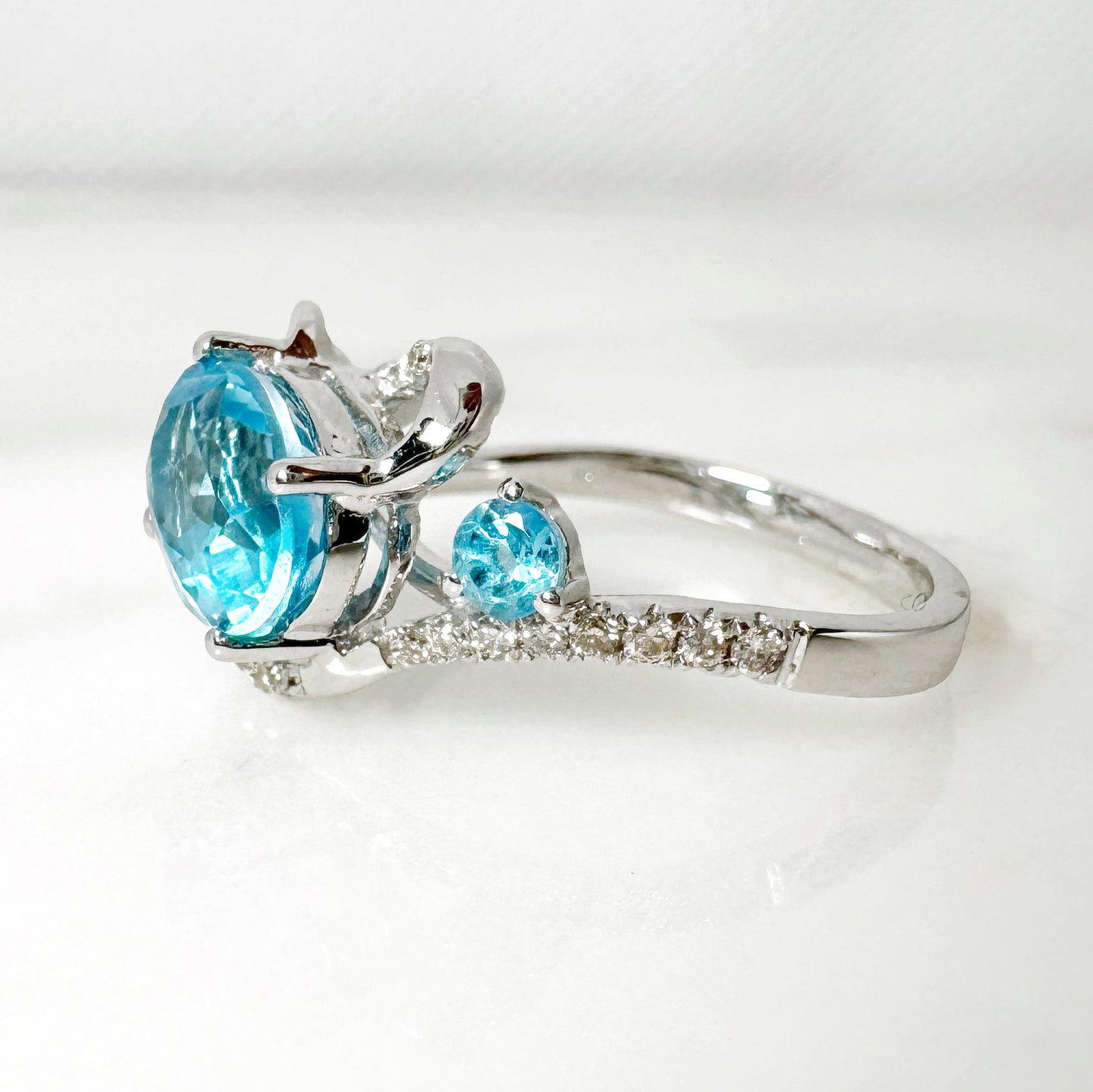 14K White Gold Oval Blue Topaz Ring with Diamonds