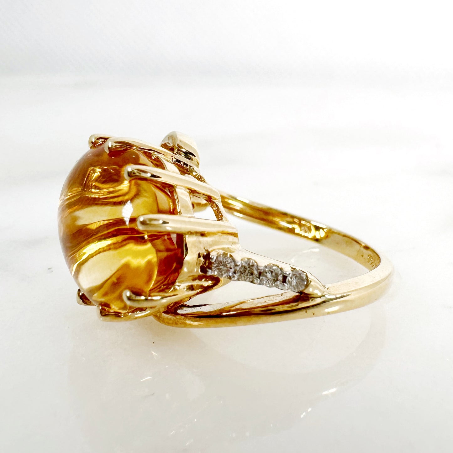 14K Yellow Gold Oval Citrine Ring with Diamonds