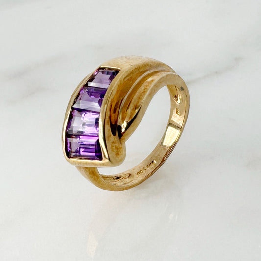 14K Yellow Gold Freeform Amethyst Ring with Diamonds