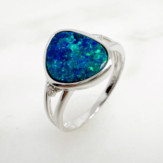 14K White Gold Freeform Australian Doublet Opal Ring with Diamonds