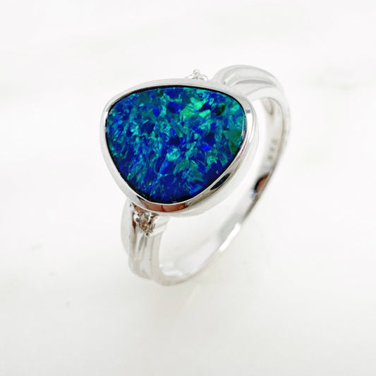 14K White Gold Freeform Australian Doublet Opal Ring with Diamonds