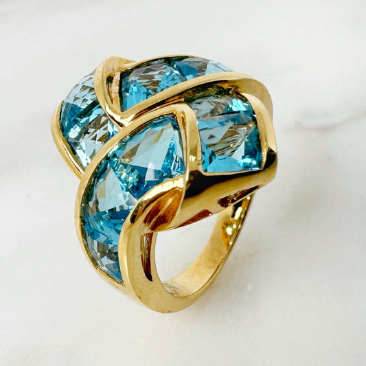 18K Yellow Gold Freeform Blue Topaz Ring