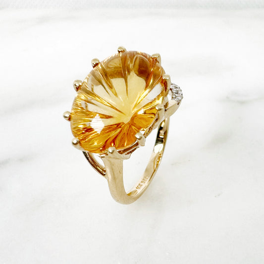 14K Yellow Gold Oval Citrine Ring with Diamonds