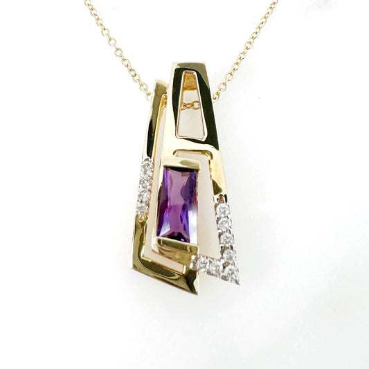 18k Yellow Gold Amethyst Pendant with Diamonds