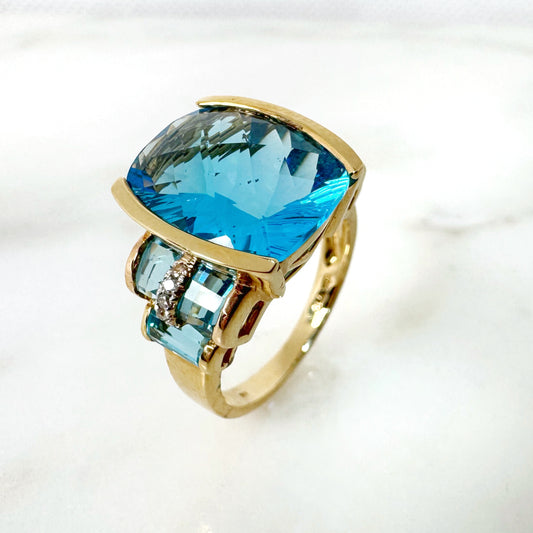 18K Yellow Gold Cushion Blue Topaz Ring with Diamonds