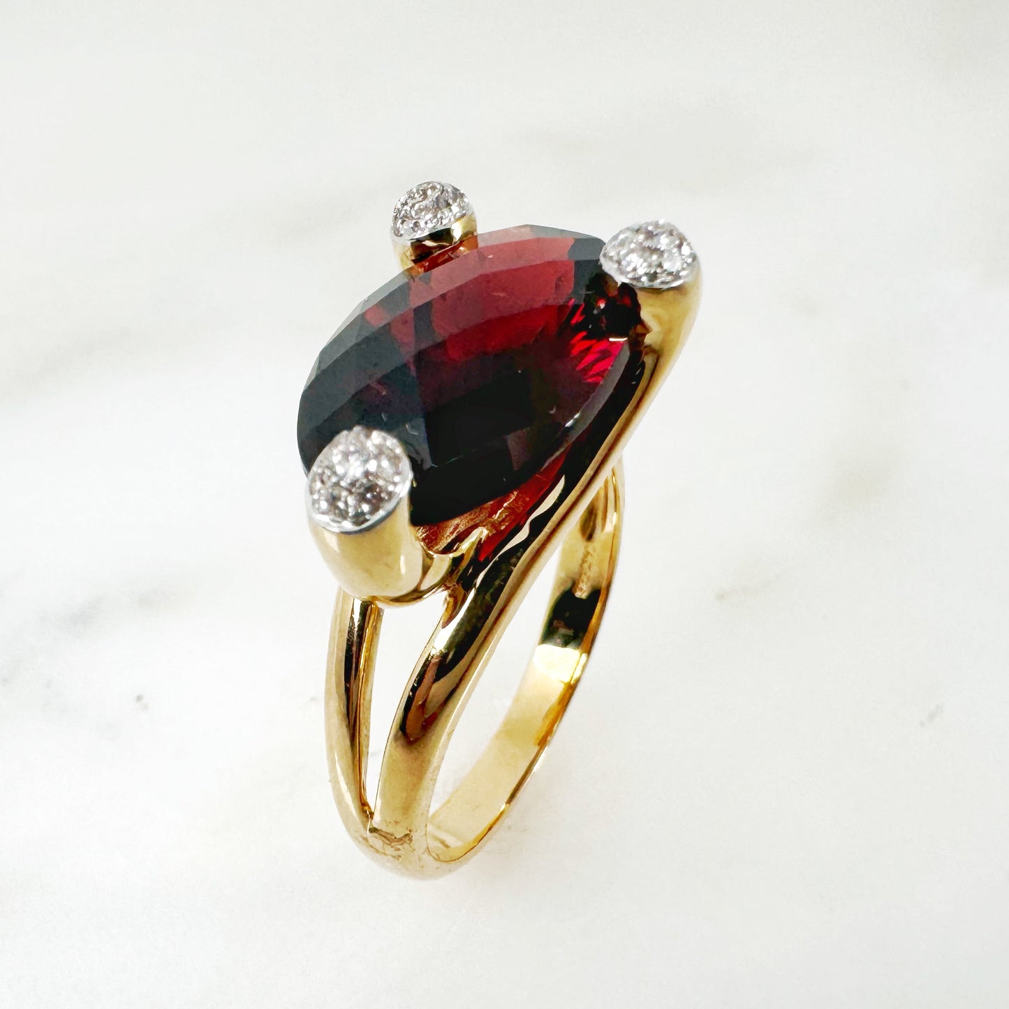 14K Yellow Gold Oval Garnet Ring with Diamonds