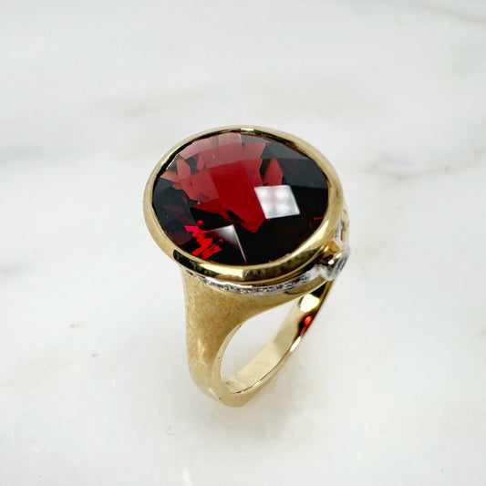 14K Yellow Gold Oval Garnet Ring with Diamonds