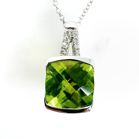 14k White Gold Peridot Pendant with Diamonds