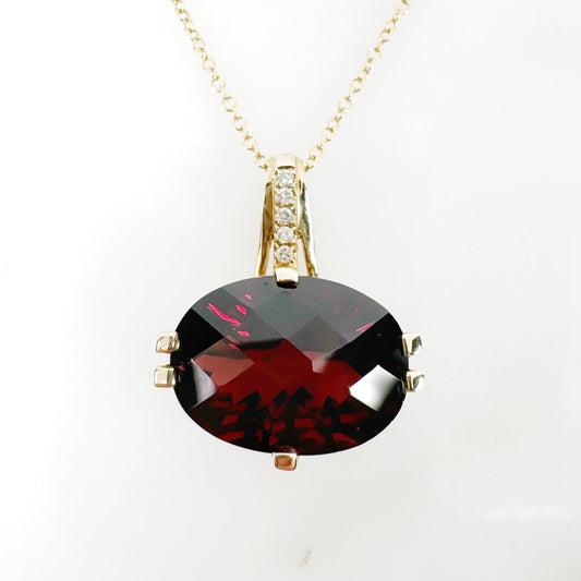 14k Yellow Gold Garnet Pendant with Diamonds