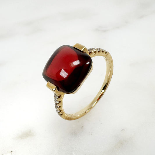 14K Yellow Gold Cushion Garnet Ring with Diamonds