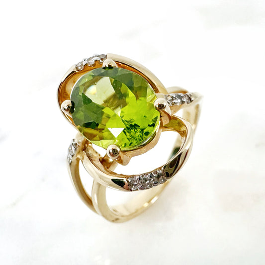 14k Yellow Gold Peridot Ring with Diamonds